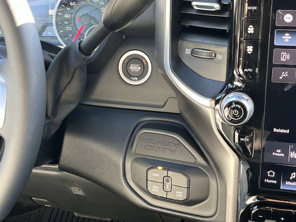 2026 RAM 2500 RAM 2500 BIG HORN CREW CAB 4X4 6'4' BOX