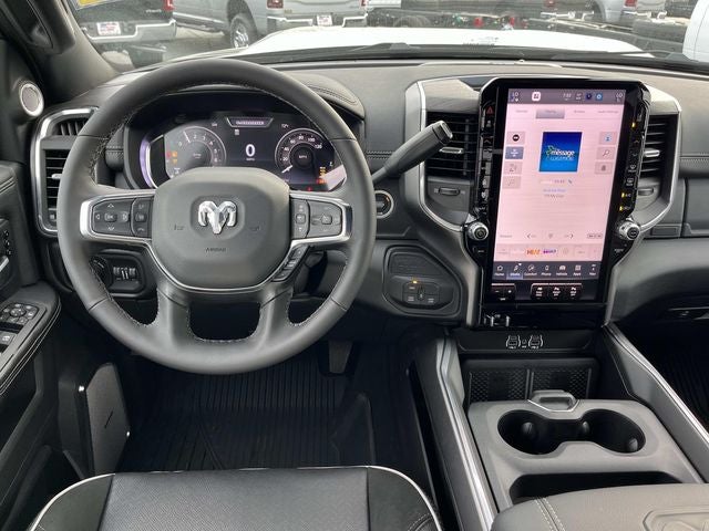 2026 RAM 2500 RAM 2500 LARAMIE CREW CAB 4X4 6'4' BOX