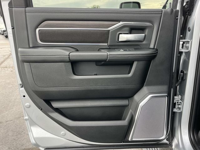 2026 RAM 2500 RAM 2500 LARAMIE CREW CAB 4X4 6'4' BOX