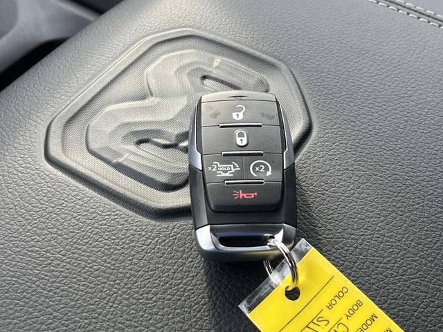 2026 RAM 2500 RAM 2500 LARAMIE CREW CAB 4X4 6'4' BOX