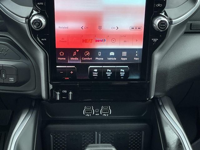 2026 RAM 2500 RAM 2500 LARAMIE CREW CAB 4X4 6'4' BOX