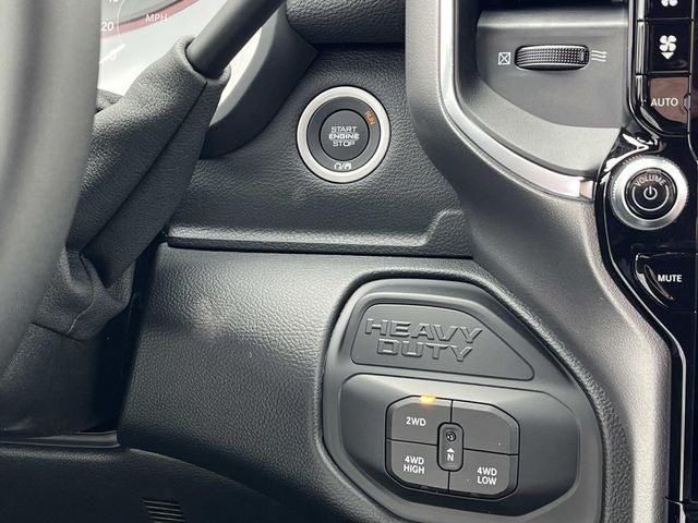 2026 RAM 2500 RAM 2500 LARAMIE CREW CAB 4X4 6'4' BOX