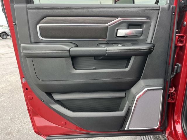 2026 RAM 2500 RAM 2500 LARAMIE CREW CAB 4X4 6'4' BOX