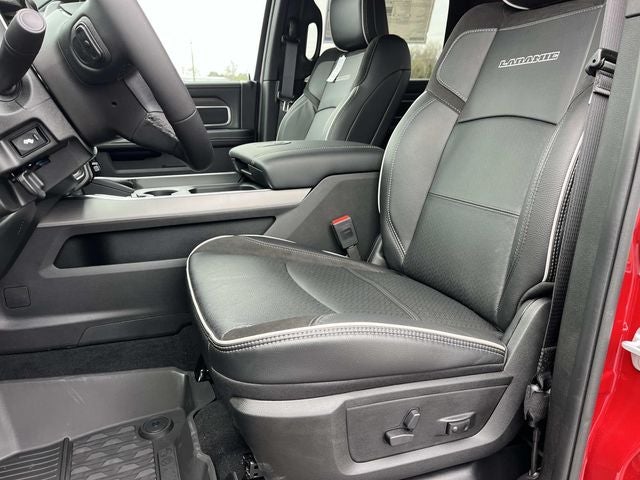 2026 RAM 2500 RAM 2500 LARAMIE CREW CAB 4X4 6'4' BOX