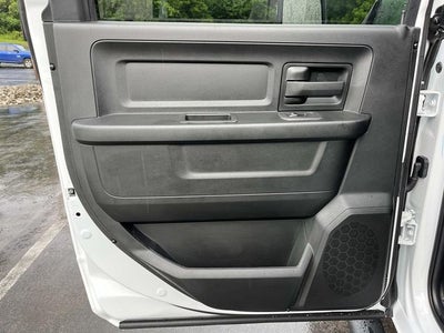 2026 RAM 2500 RAM 2500 BLACK EXPRESS CREW CAB 4X4 8' BOX