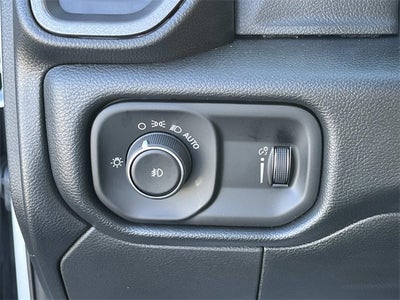 2026 RAM 3500 RAM 3500 TRADESMAN CHASSIS REGULAR CAB 4X4 60' CA