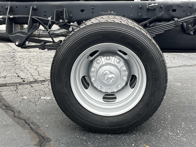 2026 RAM 4500HD RAM 4500 TRADESMAN CHASSIS REGULAR CAB 4X4 84' CA