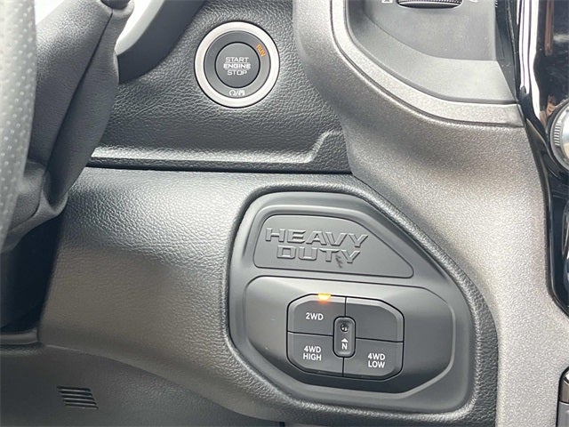 2026 RAM 4500HD RAM 4500 TRADESMAN CHASSIS REGULAR CAB 4X4 84' CA