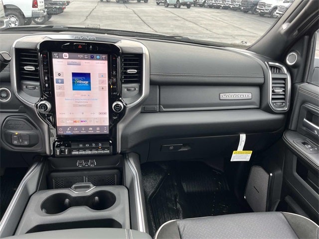 2026 RAM 4500HD RAM 4500 BIG HORN CHASSIS CREW CAB 4X4 60' CA