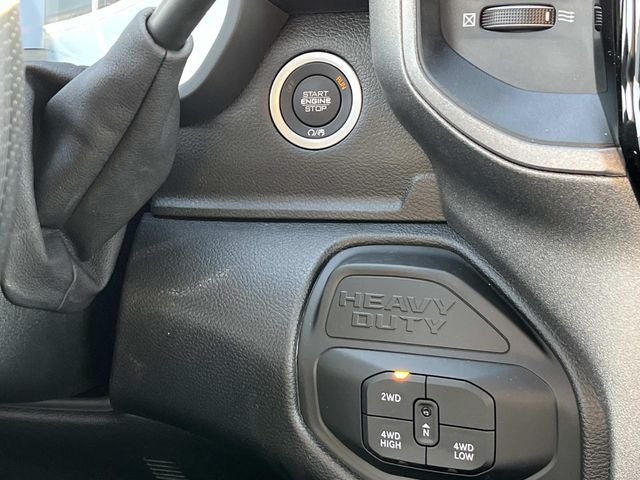 2026 RAM 4500HD RAM 4500 TRADESMAN CHASSIS CREW CAB 4X4 60' CA