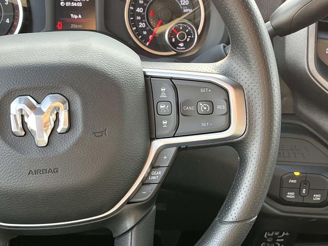 2026 RAM 4500HD RAM 4500 TRADESMAN CHASSIS CREW CAB 4X4 60' CA