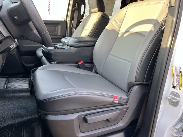 2026 RAM 4500HD RAM 4500 TRADESMAN CHASSIS CREW CAB 4X4 60' CA