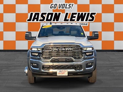 2026 RAM 4500HD RAM 4500 TRADESMAN CHASSIS CREW CAB 4X4 60' CA