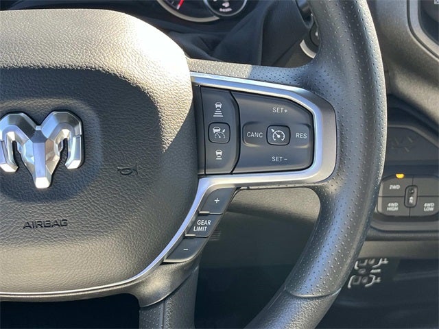 2026 RAM 4500HD RAM 4500 TRADESMAN CHASSIS CREW CAB 4X4 60' CA