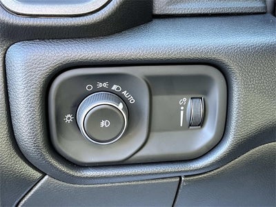 2026 RAM 4500HD RAM 4500 TRADESMAN CHASSIS CREW CAB 4X4 60' CA