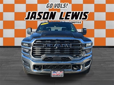 2026 RAM 4500HD RAM 4500 TRADESMAN CHASSIS CREW CAB 4X4 60' CA