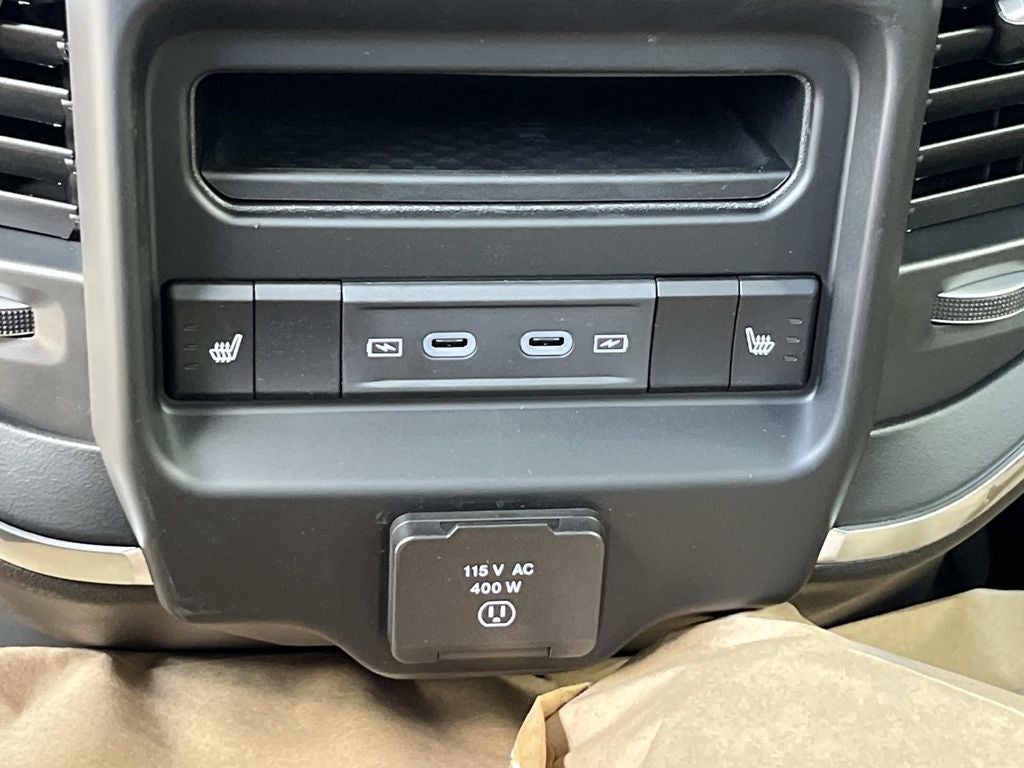 2026 RAM 4500HD RAM 4500 BIG HORN CHASSIS CREW CAB 4X4 60' CA