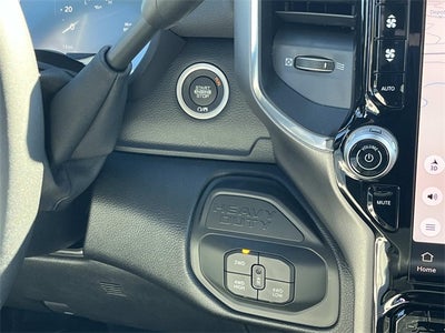 2026 RAM 4500HD RAM 4500 BIG HORN CHASSIS CREW CAB 4X4 60' CA