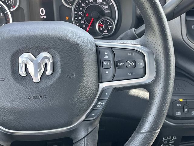 2026 RAM 4500HD RAM 4500 TRADESMAN CHASSIS CREW CAB 4X4 60' CA