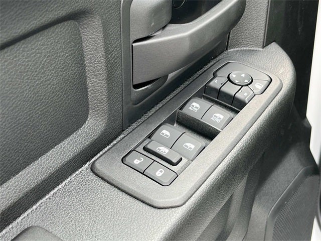 2025 RAM 4500HD RAM 4500 TRADESMAN CHASSIS CREW CAB 4X4 84' CA