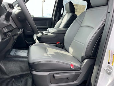 2025 RAM 4500HD RAM 4500 TRADESMAN CHASSIS CREW CAB 4X4 84' CA