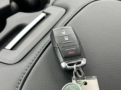 2026 RAM 5500HD RAM 5500 TRADESMAN CHASSIS REGULAR CAB 4X4 60' CA