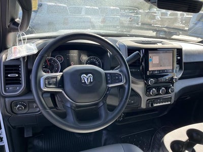 2026 RAM 5500HD RAM 5500 TRADESMAN CHASSIS REGULAR CAB 4X4 60' CA