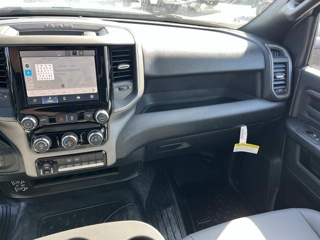 2026 RAM 5500HD RAM 5500 TRADESMAN CHASSIS REGULAR CAB 4X4 60' CA