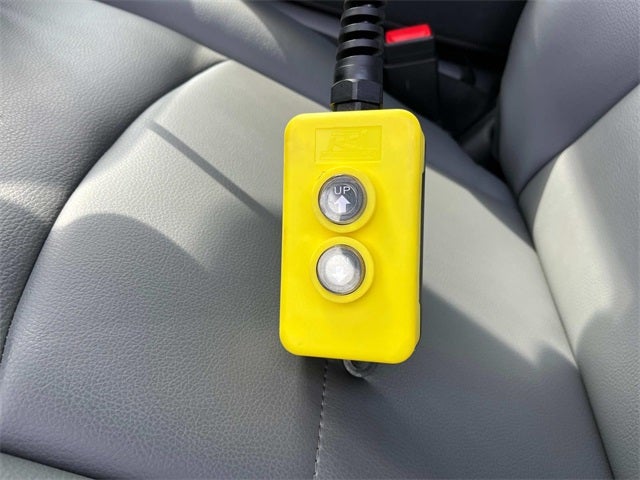 2025 RAM 5500HD RAM 5500 TRADESMAN CHASSIS REGULAR CAB 4X4 84' CA