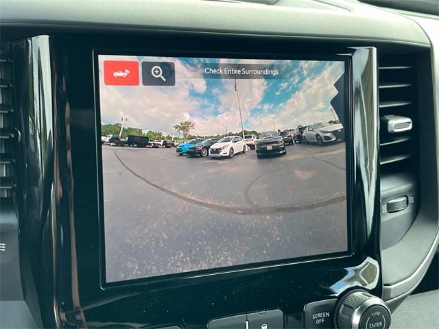 2025 RAM 5500HD RAM 5500 TRADESMAN CHASSIS REGULAR CAB 4X4 84' CA