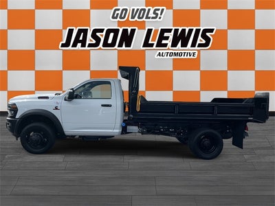 2025 RAM 5500HD RAM 5500 TRADESMAN CHASSIS REGULAR CAB 4X4 84' CA