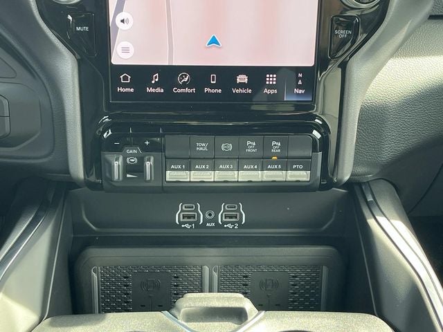 2026 RAM 5500HD RAM 5500 BIG HORN CHASSIS CREW CAB 4X4 60' CA