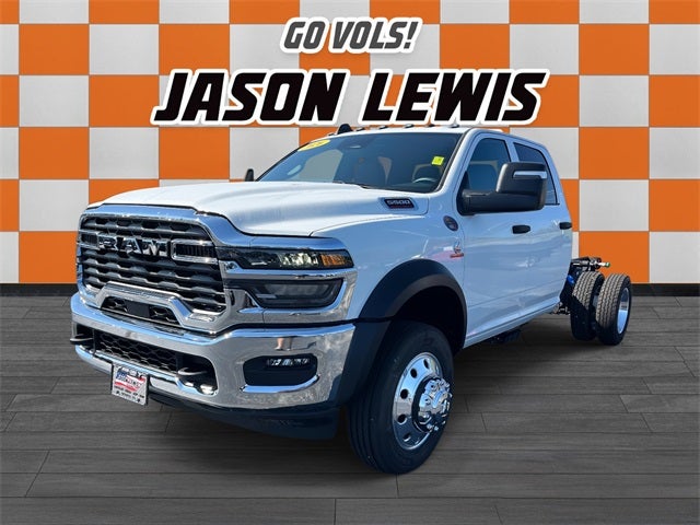 2026 RAM 5500HD RAM 5500 TRADESMAN CHASSIS CREW CAB 4X4 60' CA