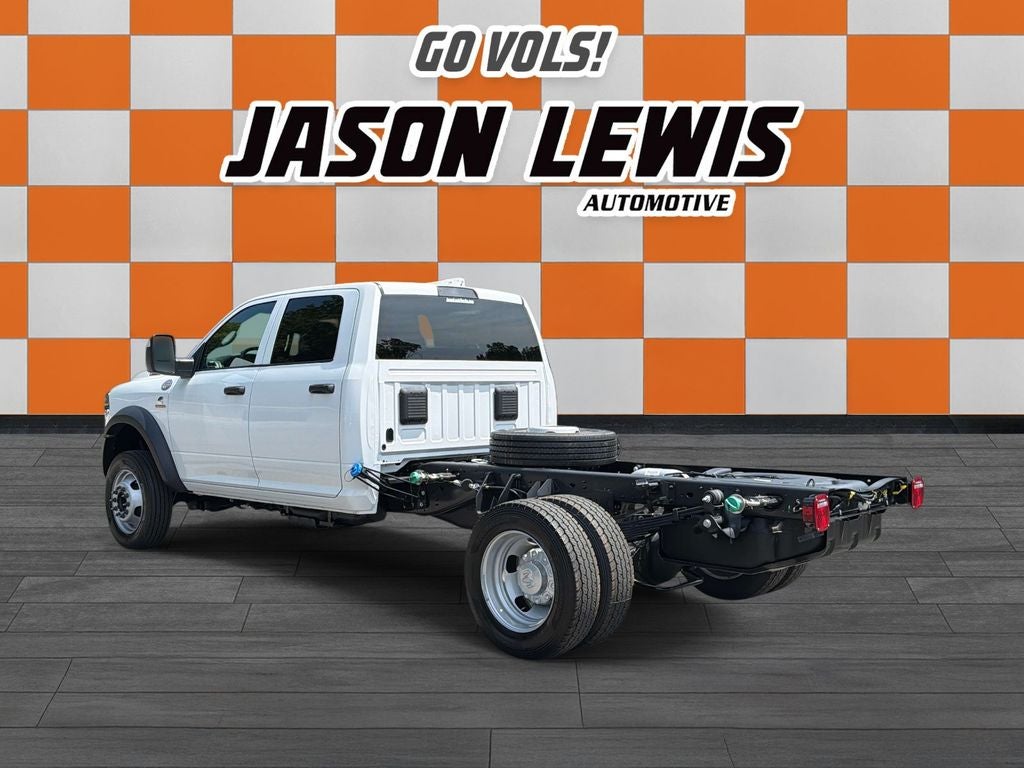 2026 RAM 5500HD RAM 5500 TRADESMAN CHASSIS CREW CAB 4X4 60' CA