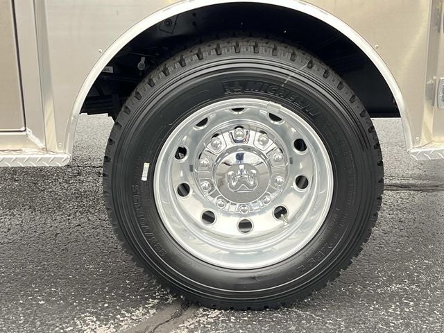 2025 RAM 5500HD RAM 5500 BIG HORN CHASSIS CREW CAB 4X4 60' CA