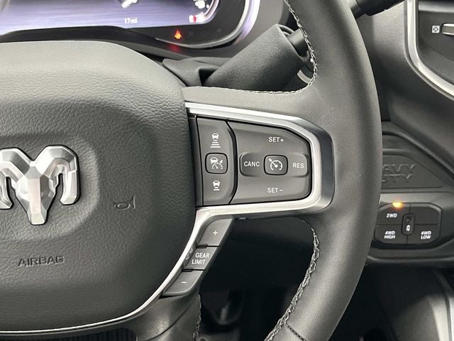 2025 RAM 5500HD RAM 5500 BIG HORN CHASSIS CREW CAB 4X4 60' CA