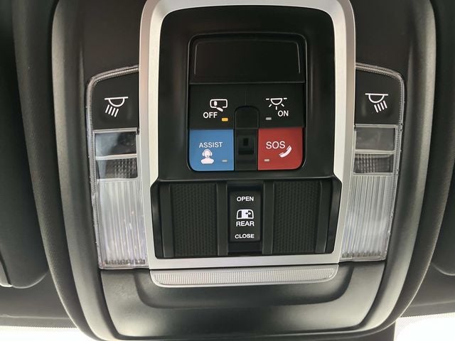 2025 RAM 5500HD RAM 5500 BIG HORN CHASSIS CREW CAB 4X4 60' CA