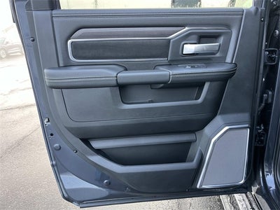 2026 RAM 5500HD RAM 5500 BIG HORN CHASSIS CREW CAB 4X4 60' CA