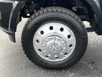 2026 RAM 5500HD RAM 5500 BIG HORN CHASSIS CREW CAB 4X4 60' CA
