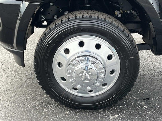 2026 RAM 5500HD RAM 5500 BIG HORN CHASSIS CREW CAB 4X4 60' CA