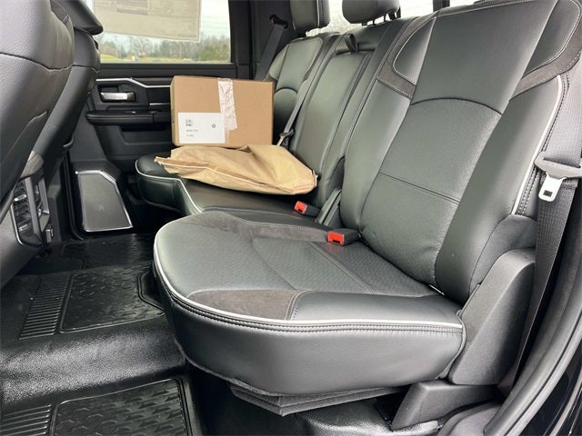 2026 RAM 5500HD RAM 5500 BIG HORN CHASSIS CREW CAB 4X4 60' CA