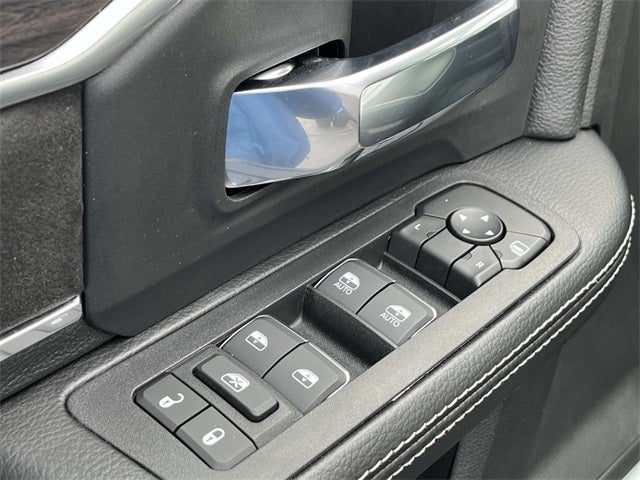 2026 RAM 5500HD RAM 5500 BIG HORN CHASSIS CREW CAB 4X4 60' CA