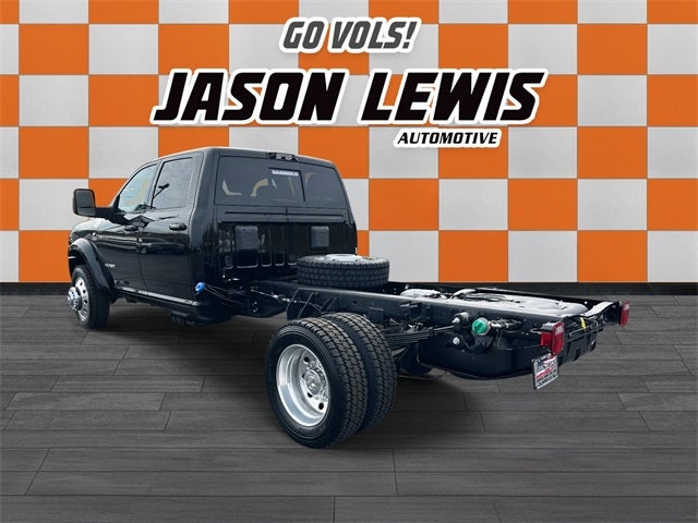 2026 RAM 5500HD RAM 5500 BIG HORN CHASSIS CREW CAB 4X4 60' CA