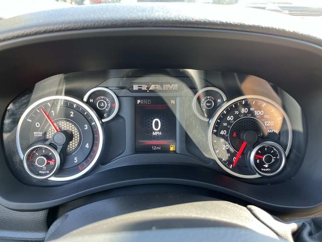 2026 RAM 5500HD RAM 5500 TRADESMAN CHASSIS CREW CAB 4X4 60' CA