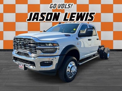 2026 RAM 5500HD RAM 5500 TRADESMAN CHASSIS CREW CAB 4X4 60' CA
