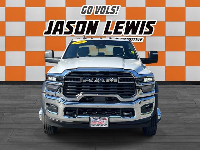 2026 RAM 5500HD RAM 5500 TRADESMAN CHASSIS CREW CAB 4X4 60' CA