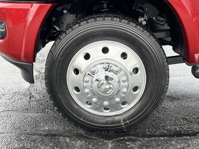 2026 RAM 5500HD RAM 5500 BIG HORN CHASSIS CREW CAB 4X4 60' CA