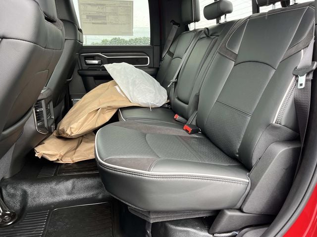 2026 RAM 5500HD RAM 5500 BIG HORN CHASSIS CREW CAB 4X4 60' CA