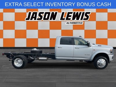 2026 RAM 5500HD RAM 5500 BIG HORN CHASSIS CREW CAB 4X4 84' CA