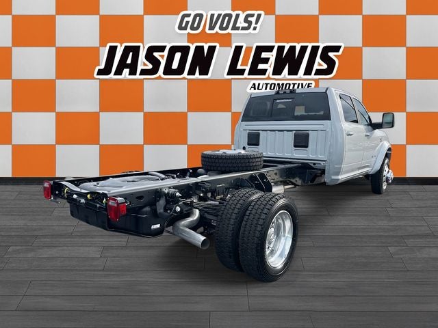 2026 RAM 5500HD RAM 5500 BIG HORN CHASSIS CREW CAB 4X4 84' CA